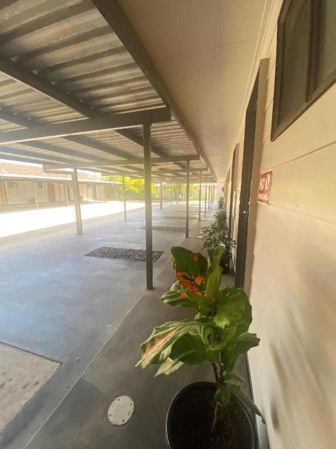 Mackay Motor Inn מראה חיצוני תמונה